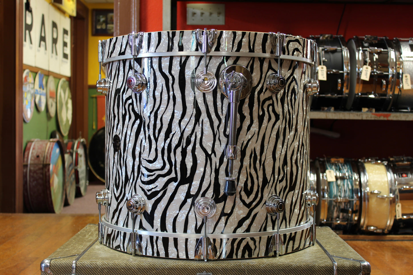 1998 DW Collectors Series Outfit in Zebra Marine Pearl 18x22 13x16 11x14 9x12 8x10