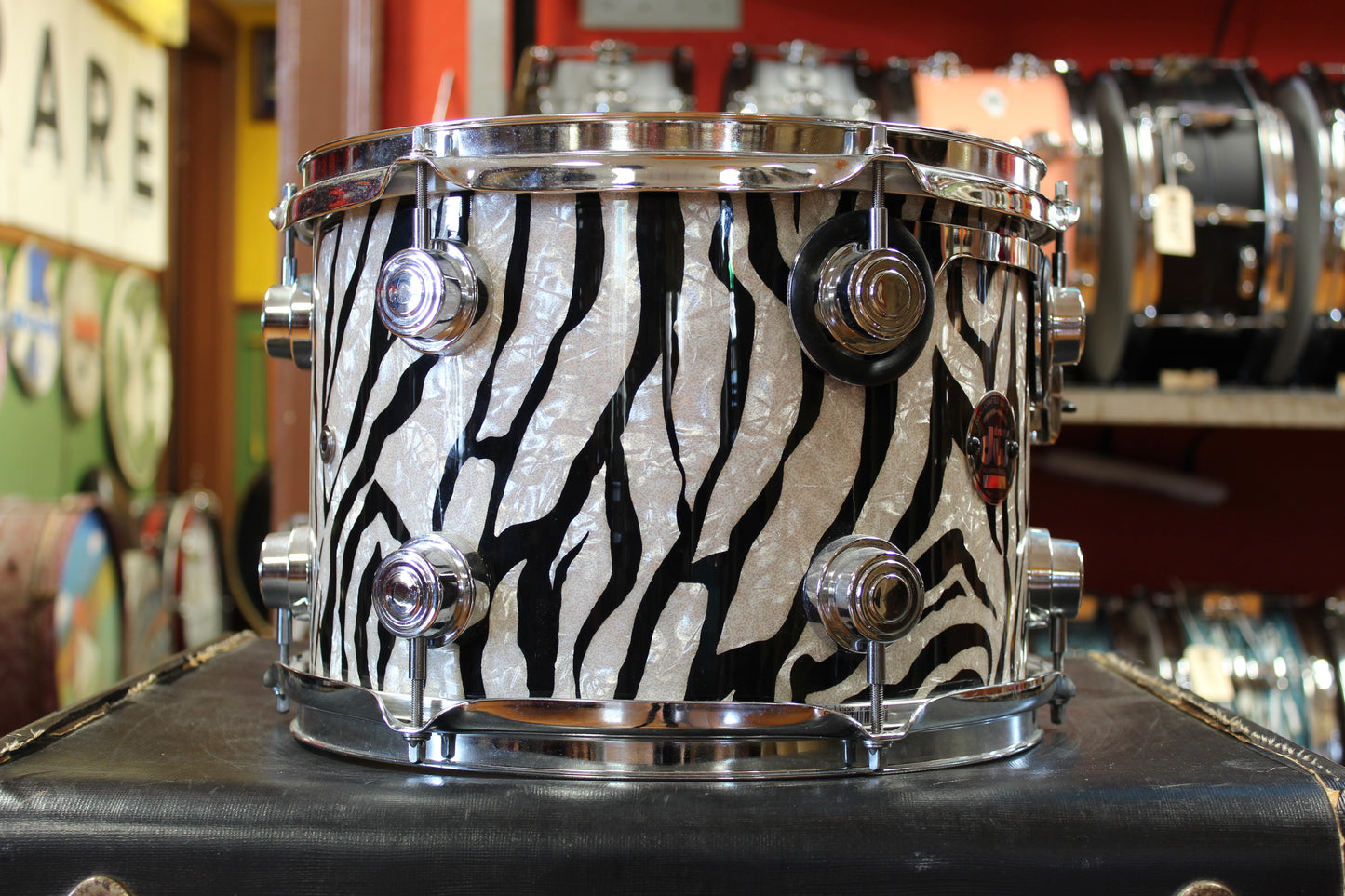 1998 DW Collectors Series Outfit in Zebra Marine Pearl 18x22 13x16 11x14 9x12 8x10