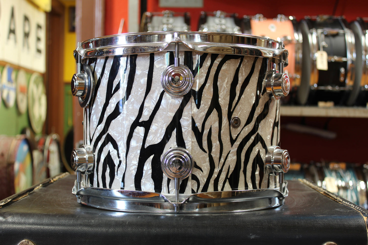 1998 DW Collectors Series Outfit in Zebra Marine Pearl 18x22 13x16 11x14 9x12 8x10