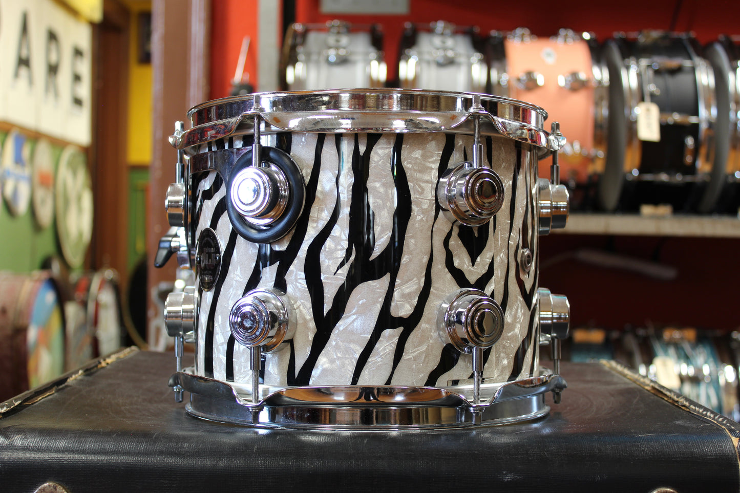 1998 DW Collectors Series Outfit in Zebra Marine Pearl 18x22 13x16 11x14 9x12 8x10
