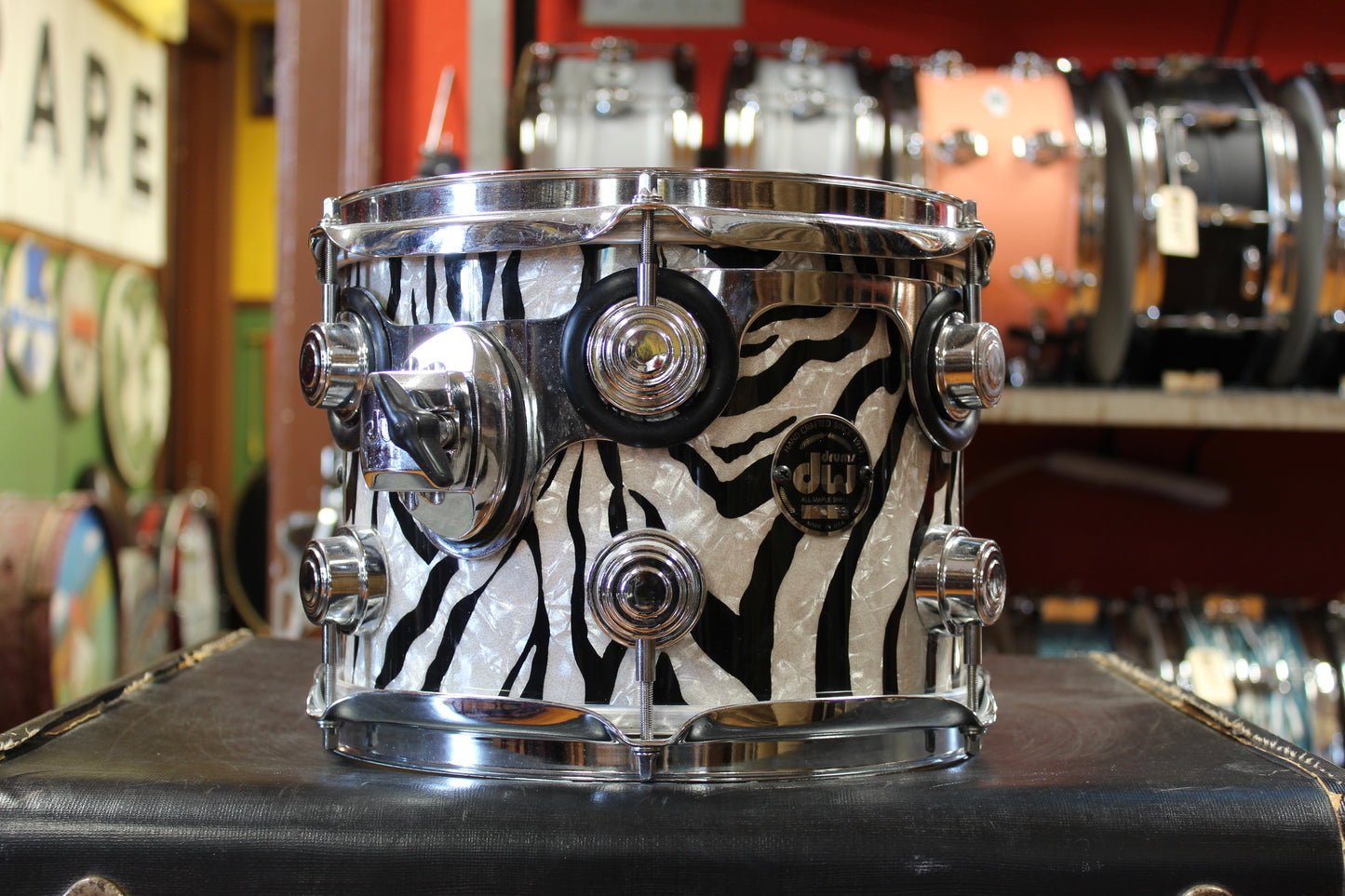 1998 DW Collectors Series Outfit in Zebra Marine Pearl 18x22 13x16 11x14 9x12 8x10