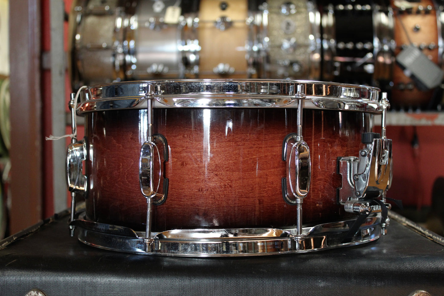 Tama 6x14 Superstar Classic Snare Drum in Dark Cherry Fade