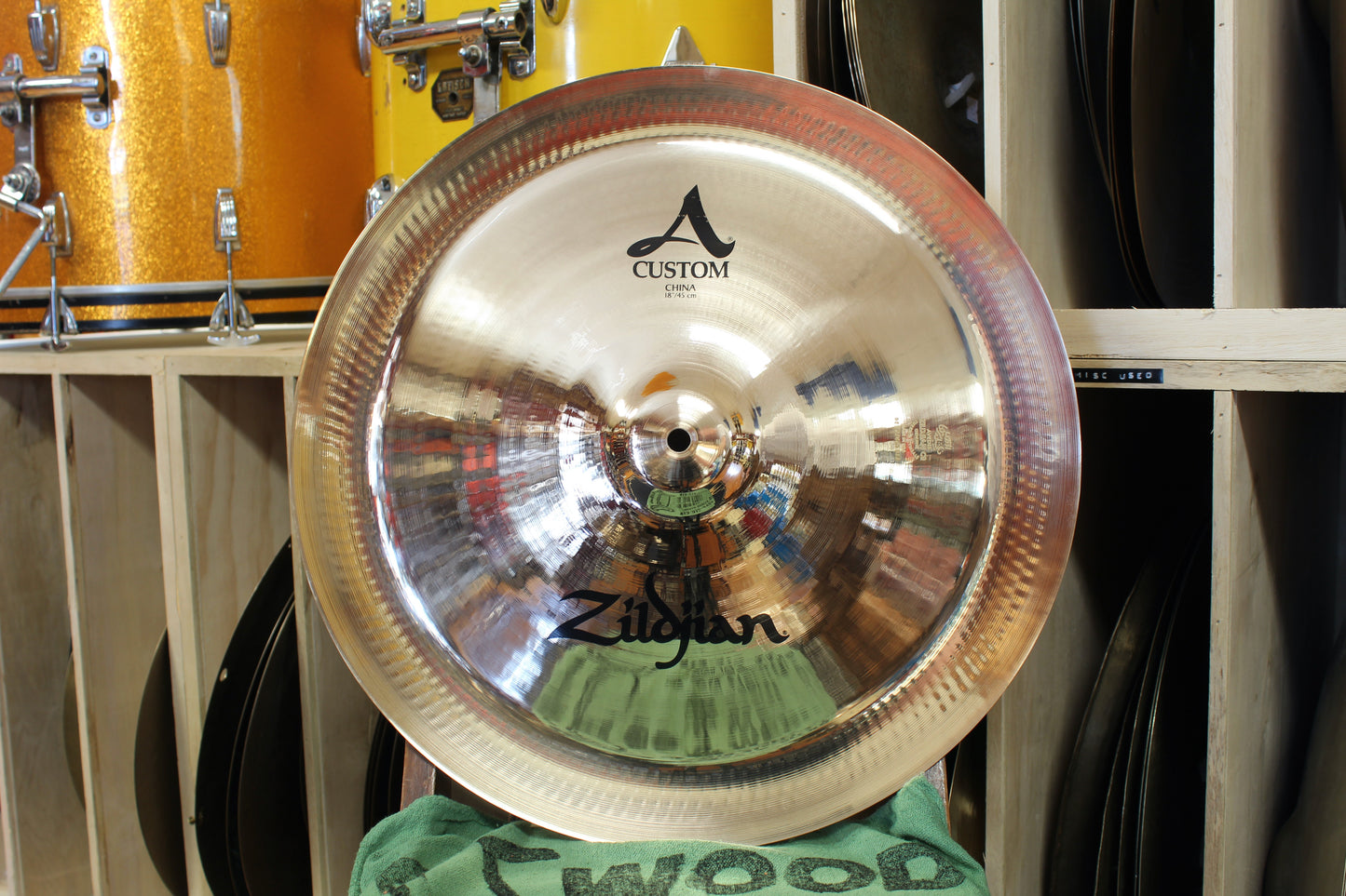 Zildjian 18" A Custom China 1322g