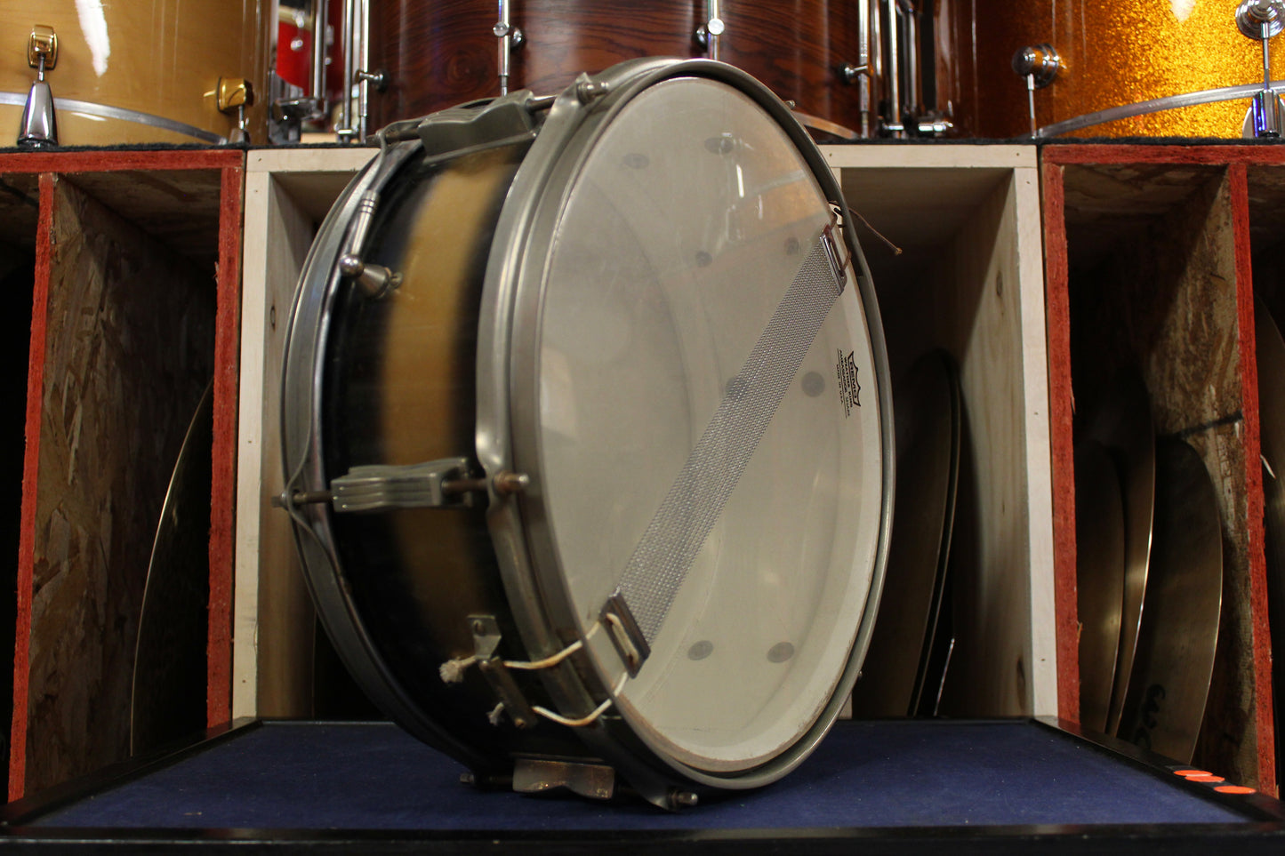 1960s Ludwig 5x14 Pioneer Snare Drum in Black and Gold Duco