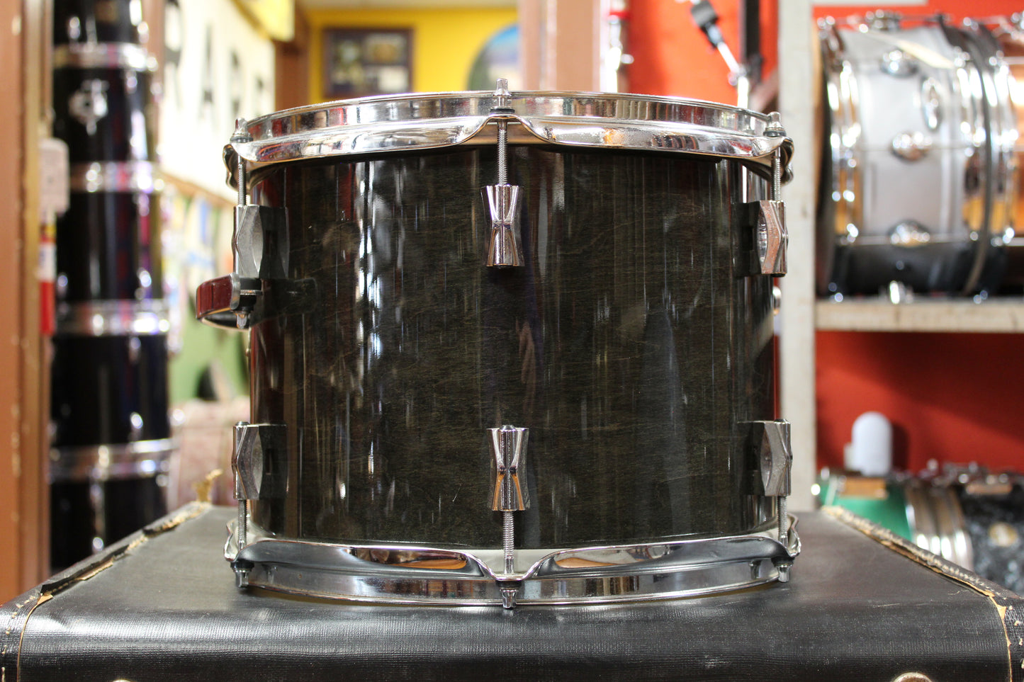 Noble and Cooley 9x12 CD Maple Tom in Blackwash Gloss