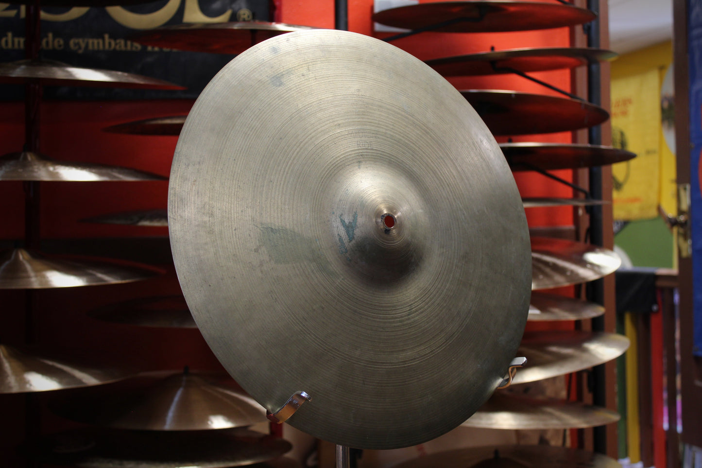 1950s A. Zildjian 18" Small Stamp "Medium Ride" 1542g