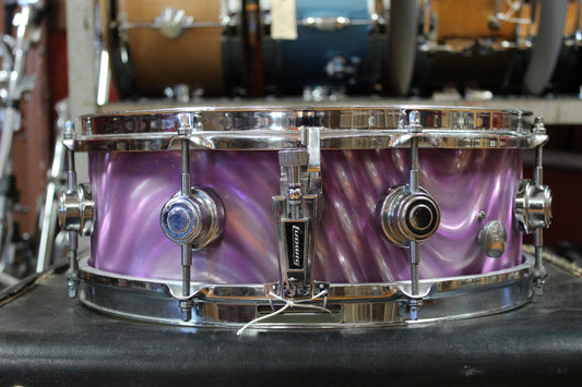 1970s Camco 5x14 Aristocrat Snare Drum in Purple Moire