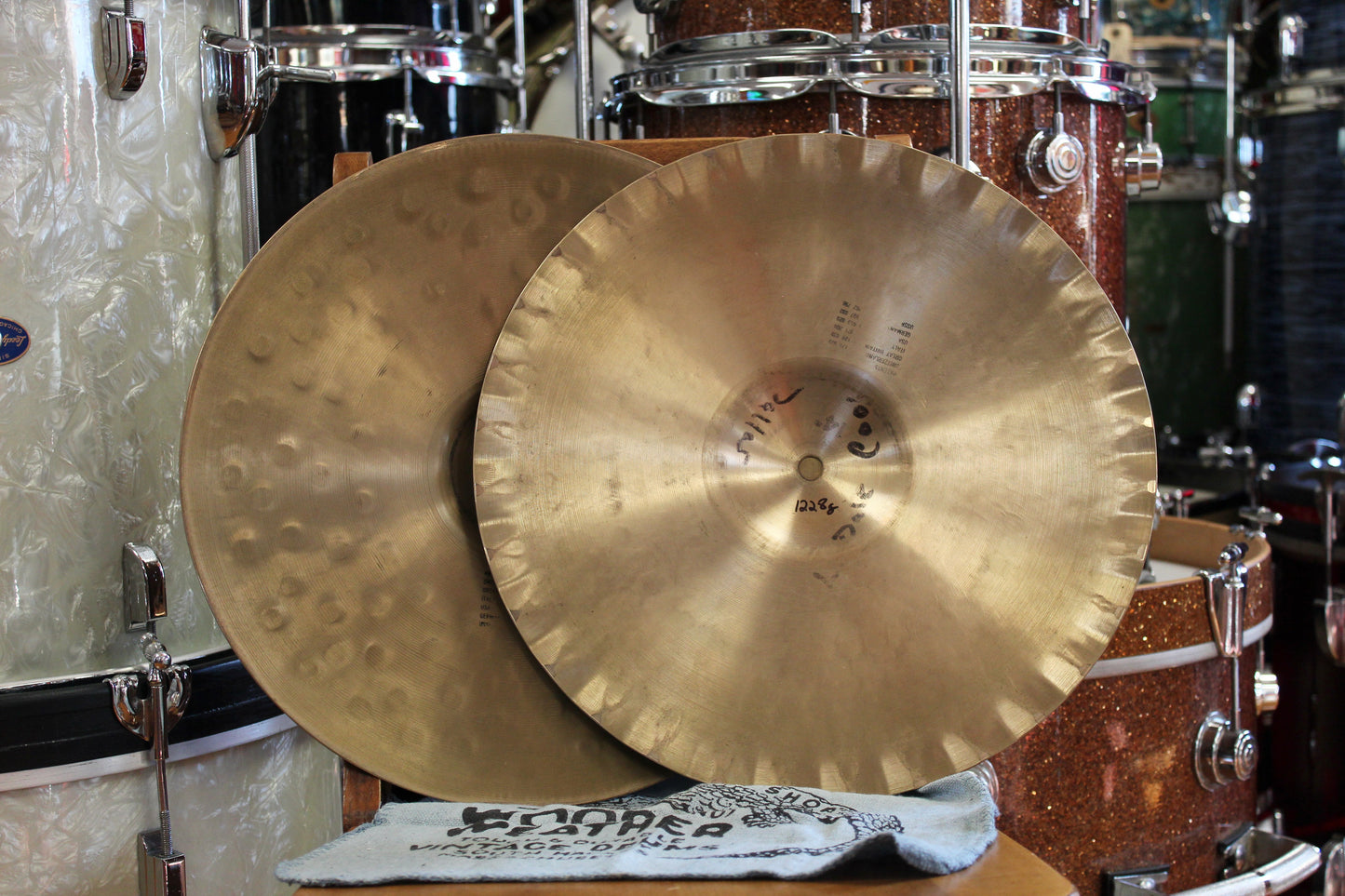 1979 Paiste 14" Sound Creation Dark Sound Edge Hi-Hats 1152/1228g