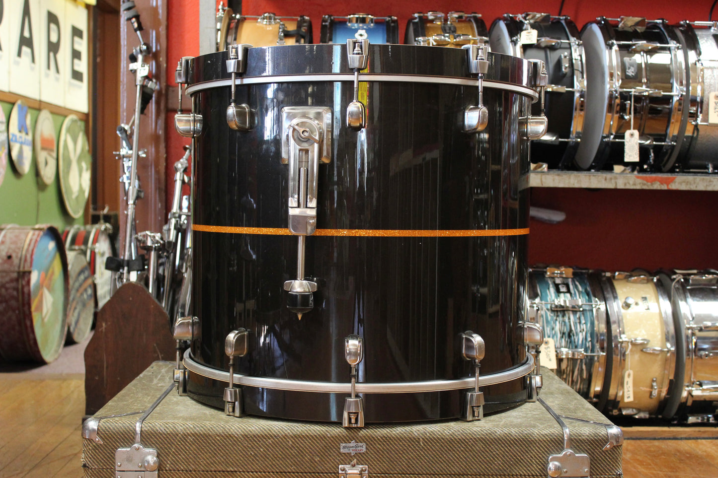 Tama Starclassic Bubinga Elite Outfit in Black Metallic with Gold Inlay 18x22 16x16 12x14 10x12 9x10