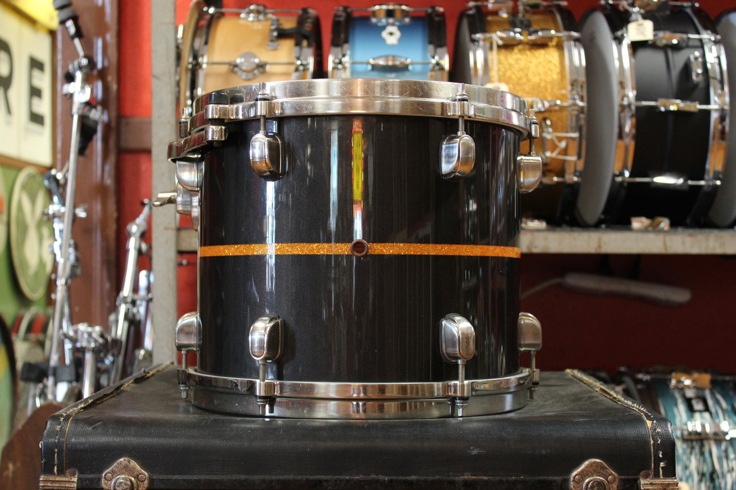 Tama Starclassic Bubinga Elite Outfit in Black Metallic with Gold Inlay 18x22 16x16 12x14 10x12 9x10
