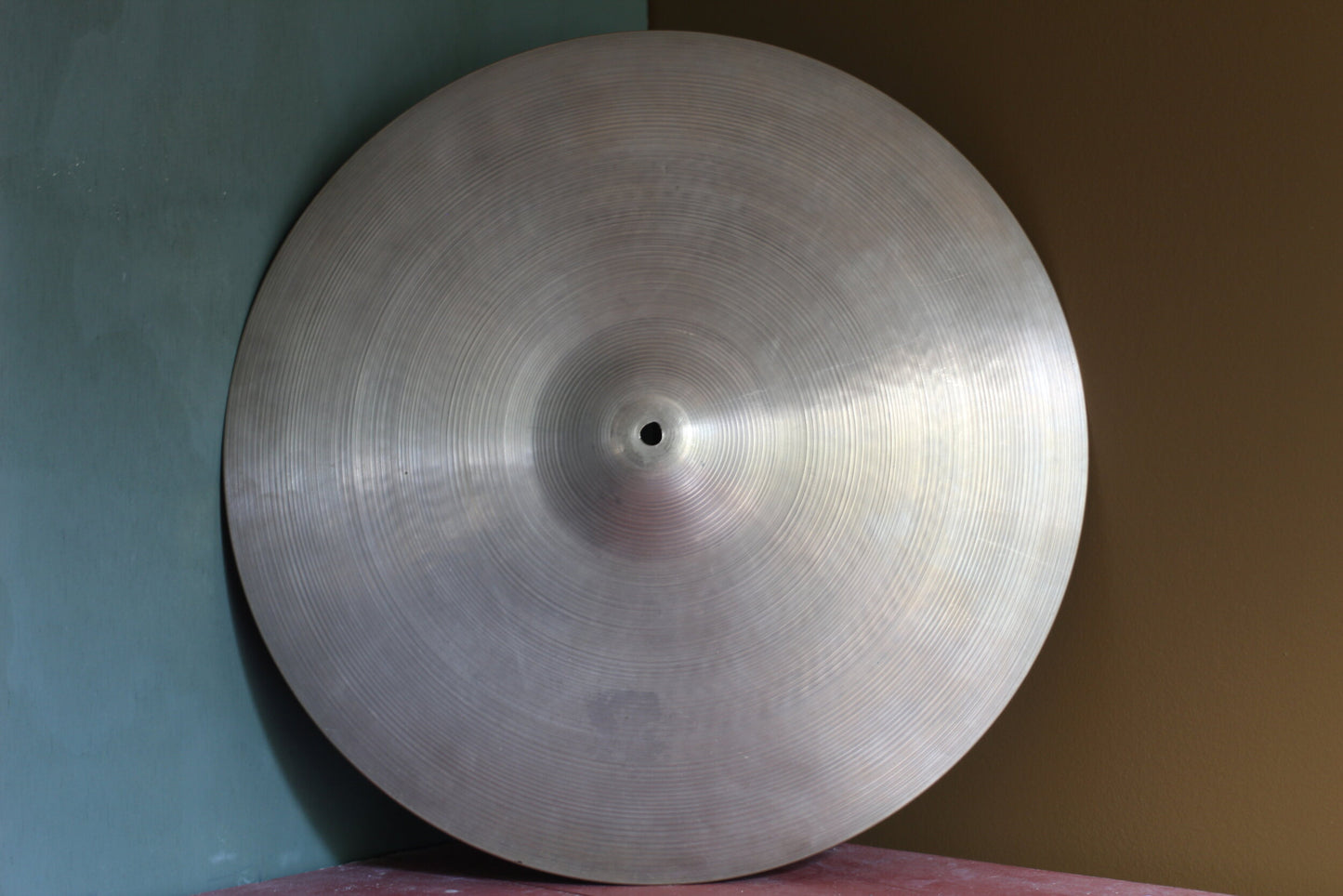 1960s A Zildjian 20" Ride Cymbal 2540g