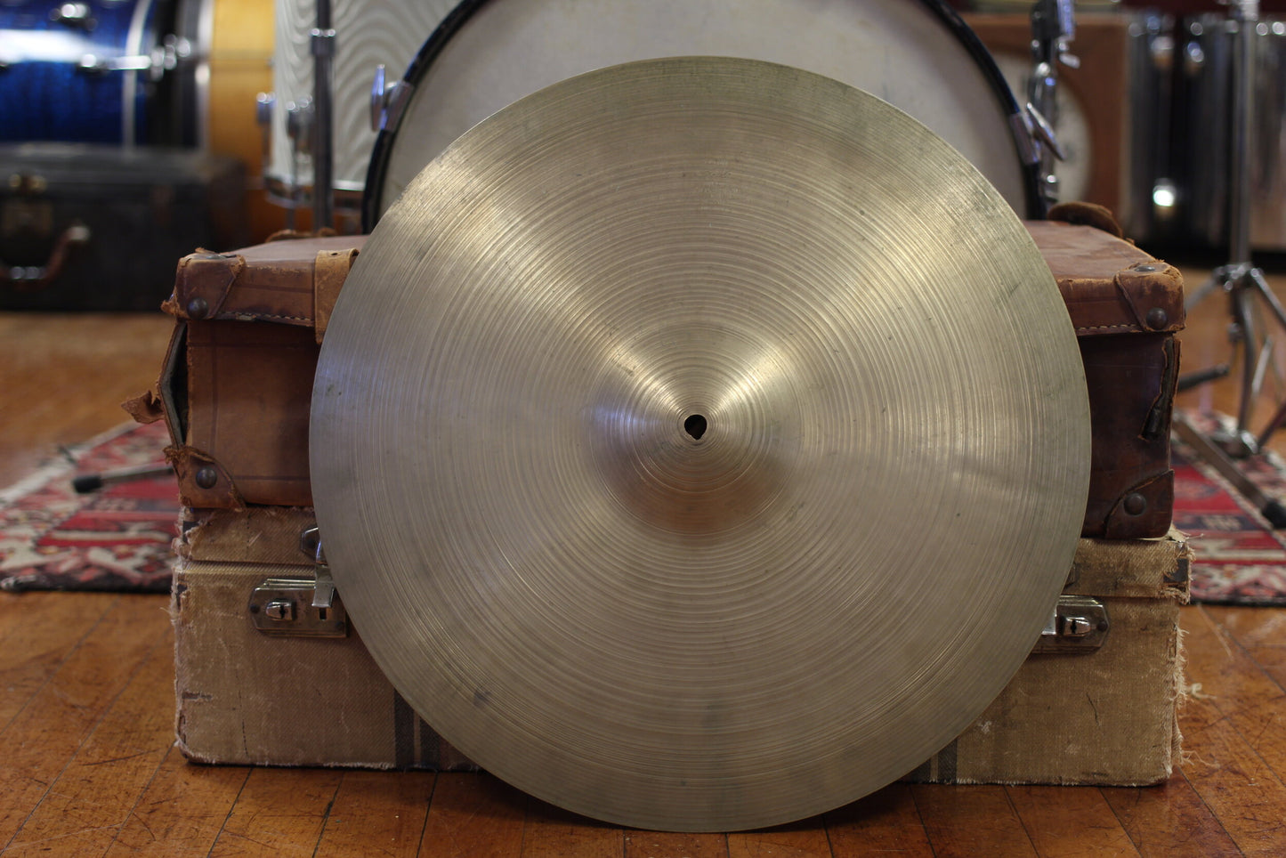 1960s A Zildjian 18" Crash/Ride Cymbal 1570g