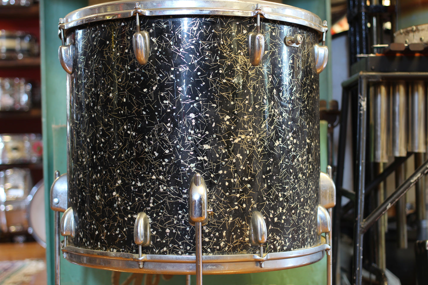 1961 Slingerland 16"x18" Floor Tom in Capri Pearl
