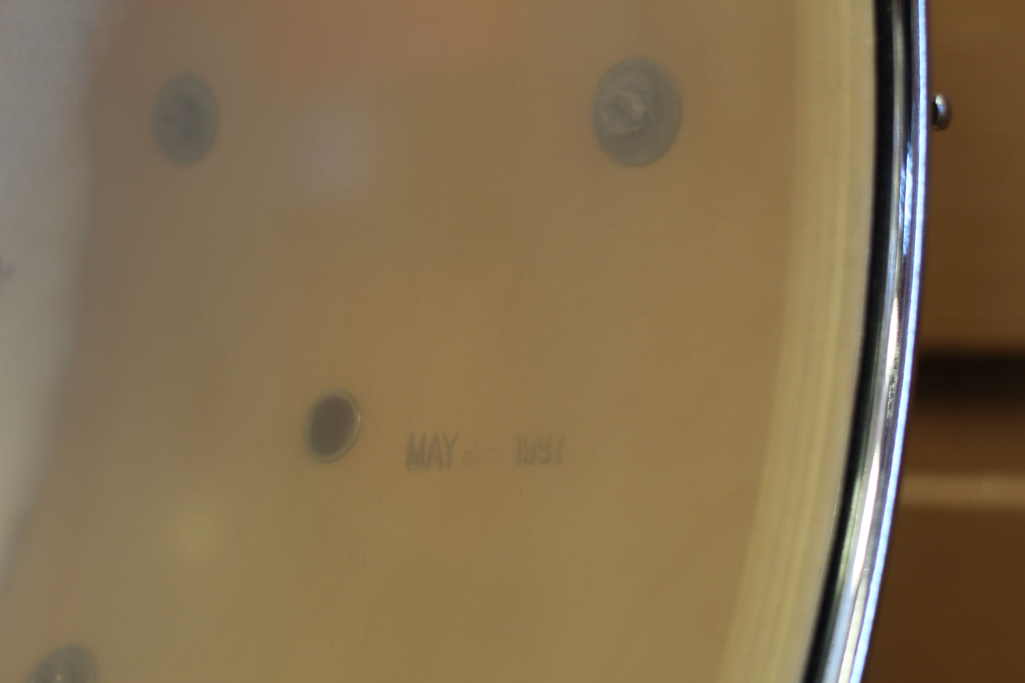 1997 Ludwig Classic Maple Snare Drum 6.5"x14" in Natural Mahogany