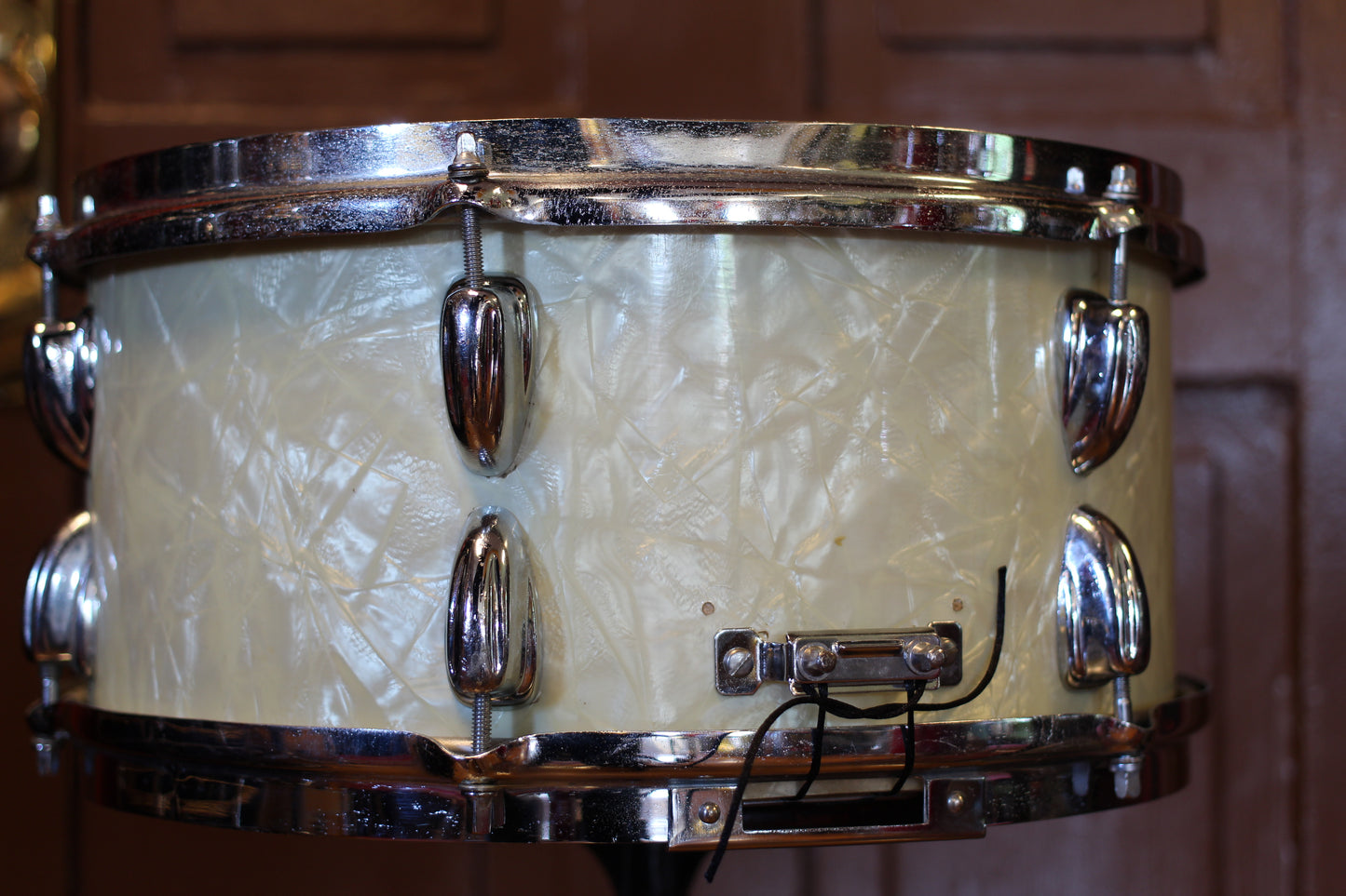 Vintage Slingerland/Legend Modified Snare Drum 6.5"x14" in White Marine Pearl