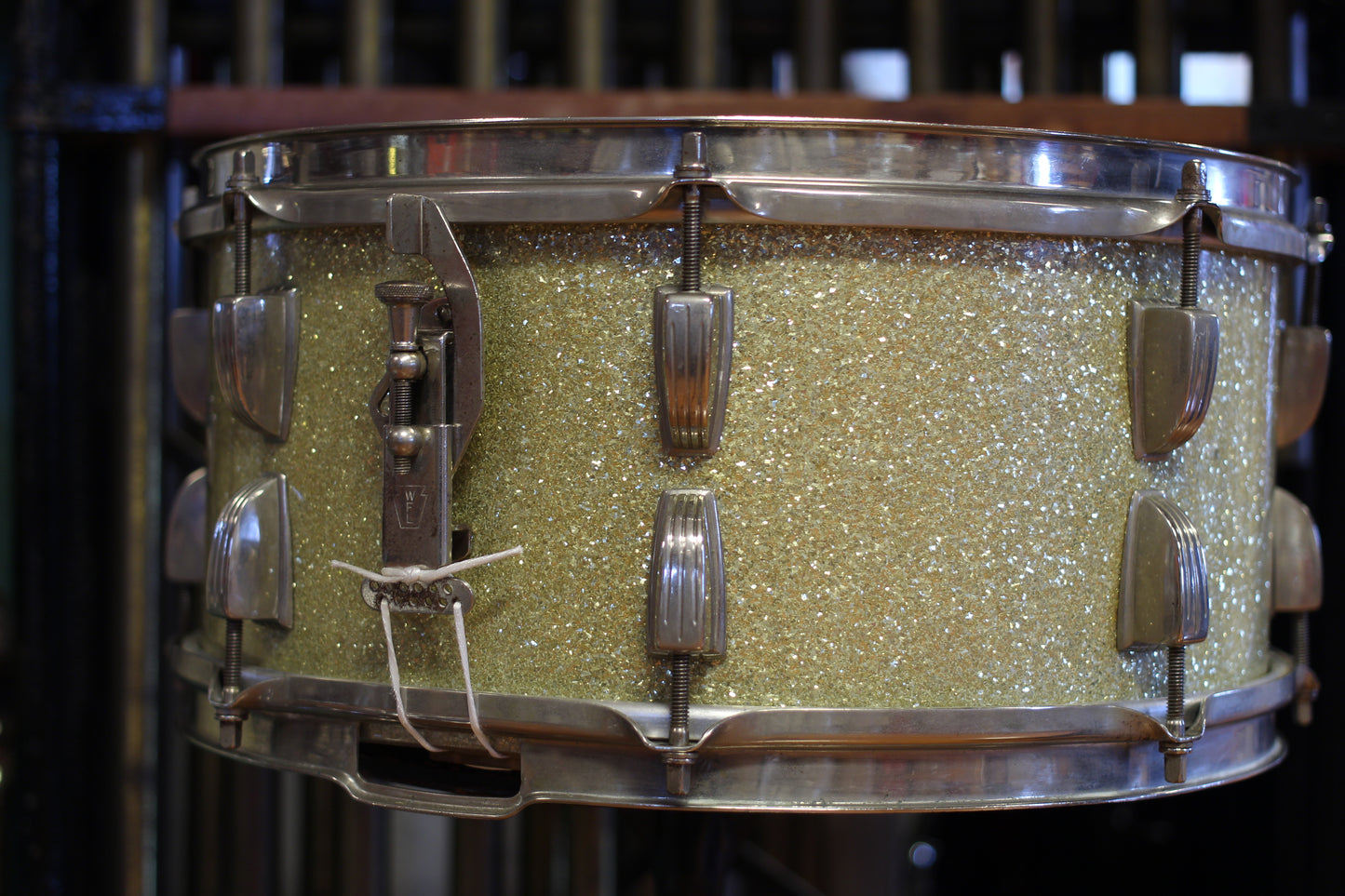 1940's WFL 'Ray McKinley' Snare Drum 6.5"x14" in Sparkling Silver Pearl