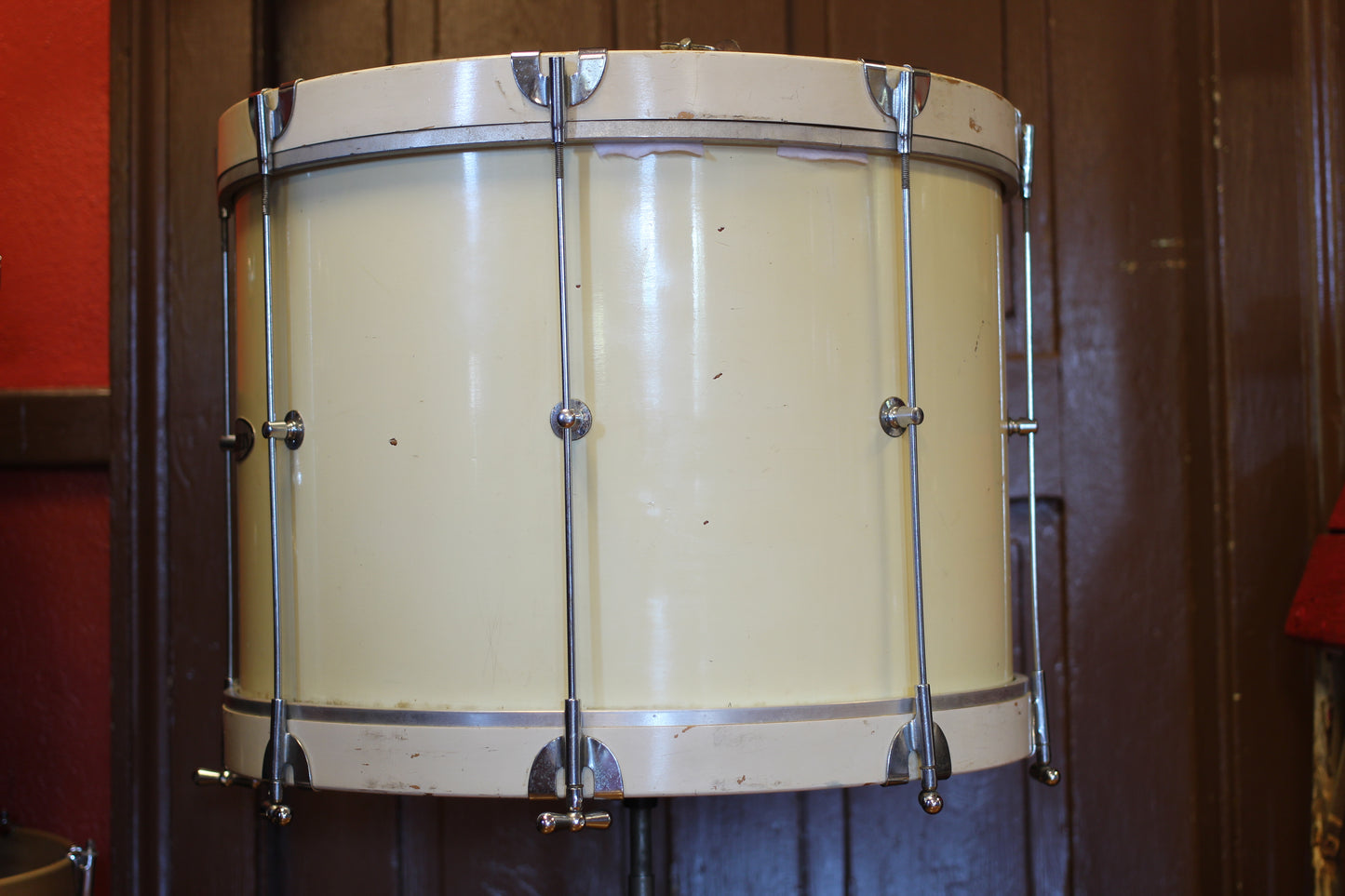 1960's Rogers Classmate Outfit in White Lacquer 4"x13" 14"x20"