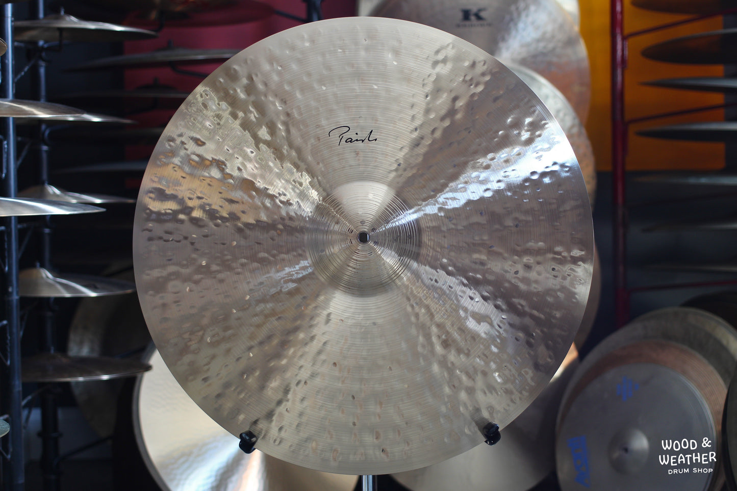 Paiste 22" Signature Traditionals Light Ride Cymbal 2560g