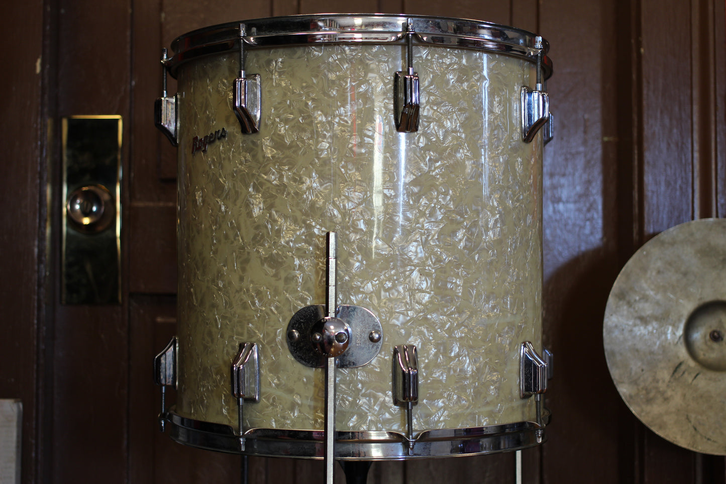 1970's Rogers Londoner in White Marine Pearl 14x22 16x16 9x13 8x12