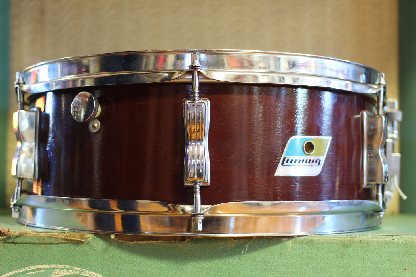 1970 Ludwig 5"x14" Pioneer in Natural Mahogany