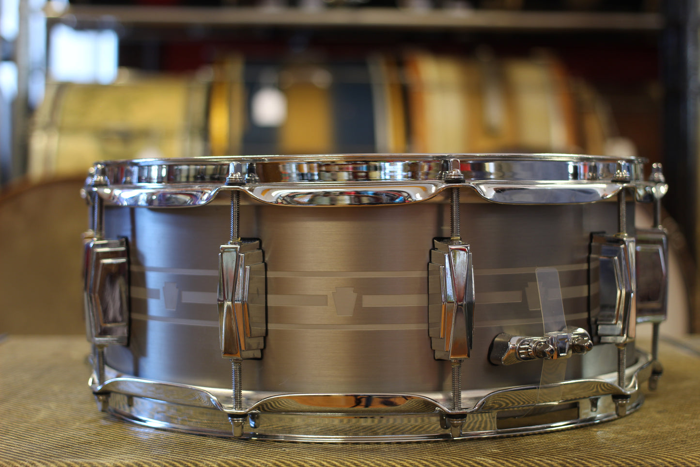 Ludwig Heirloom Series 5.5"x14" Stainless Steel Snare Drum