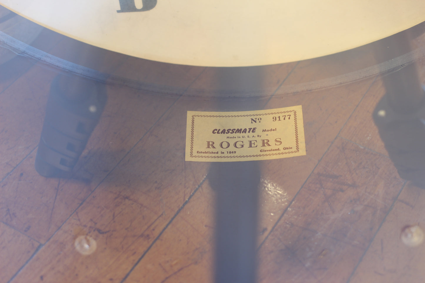 1960's Rogers Classmate Outfit in White Lacquer 4"x13" 14"x20"