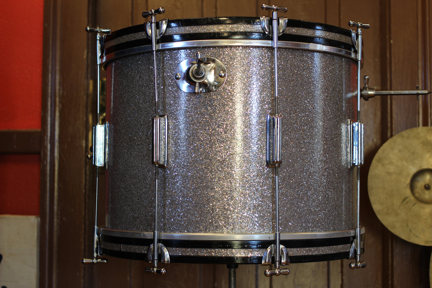 1960's Rogers Tower in Sparkling Silver Pearl 14x20 & 8x12