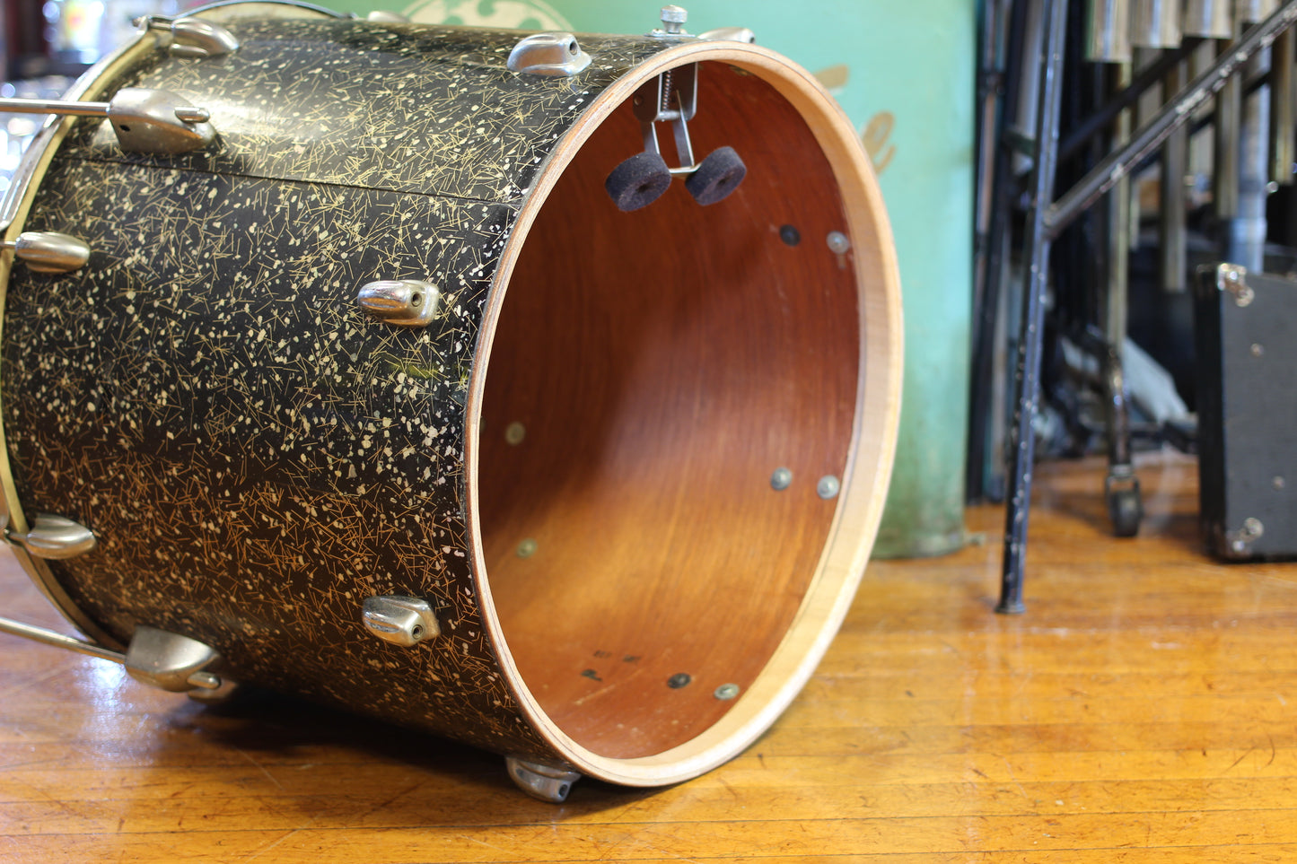 1961 Slingerland 16"x18" Floor Tom in Capri Pearl