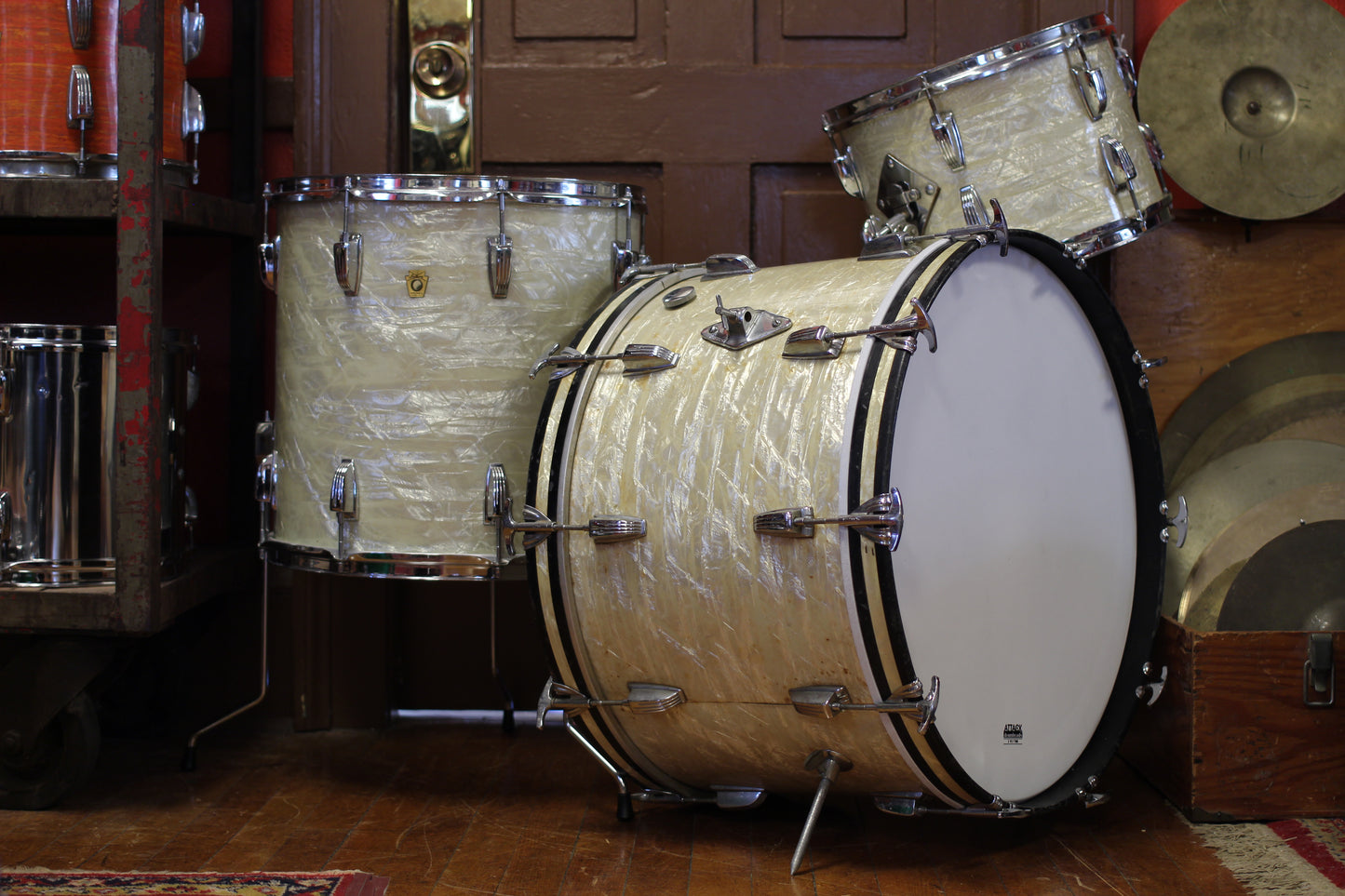 1950's WFL Super Classic in White Marine Pearl 14x22 16x16 9x13