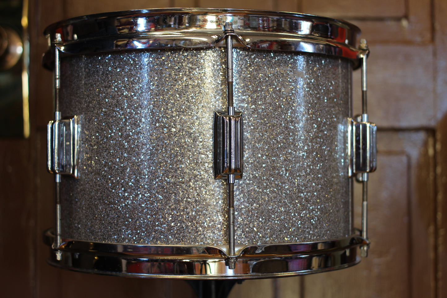 1960's Rogers Tower in Sparkling Silver Pearl 14x20 & 8x12
