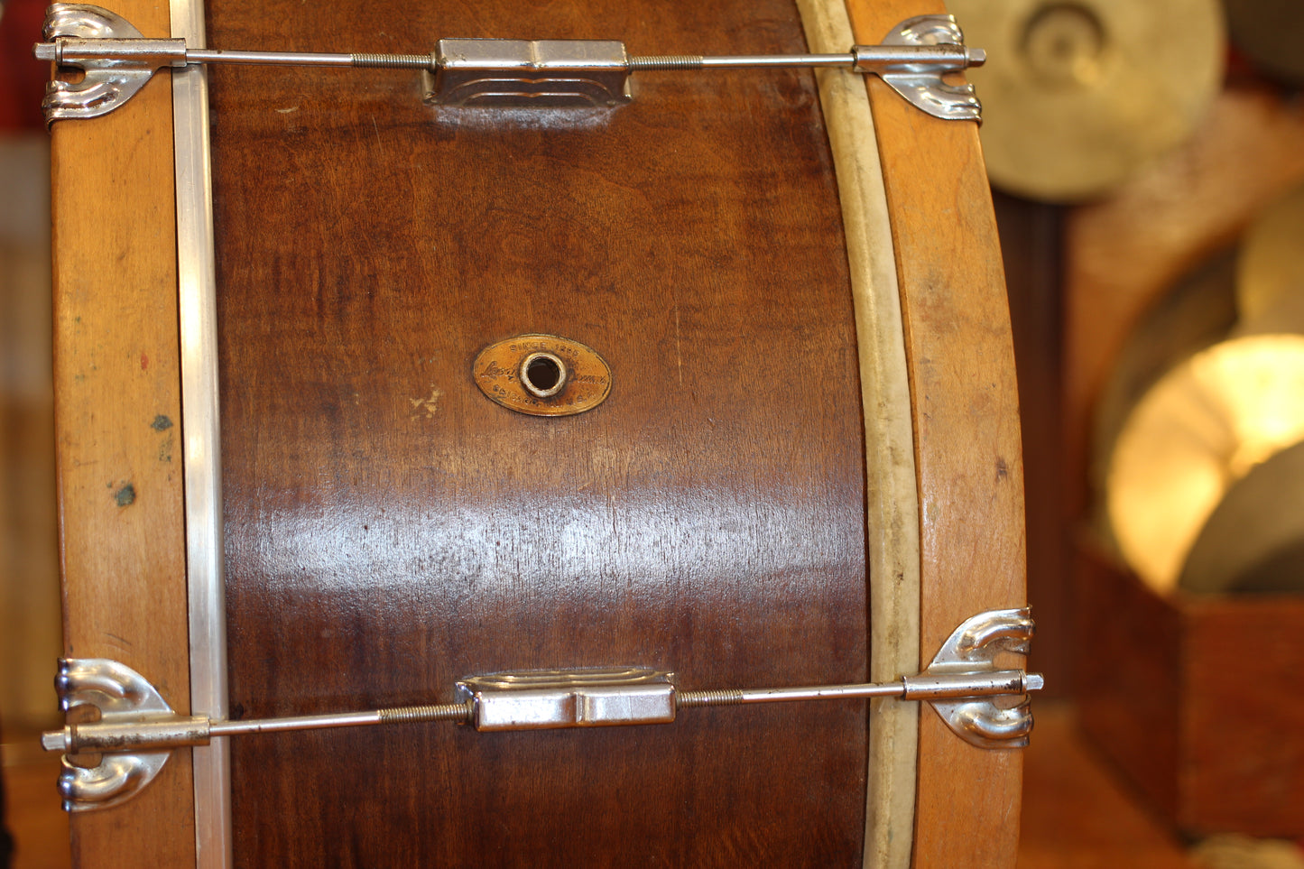 1960's Leedy 'Scotch Type' Bass Drum in Mahogany 10"x26"