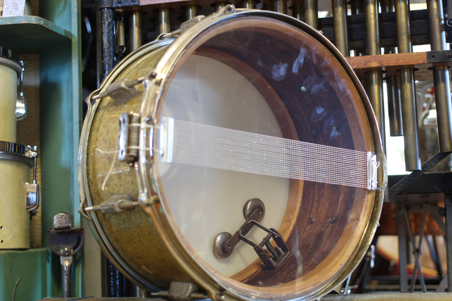 1930's WFL 7"x14" Dixieland Model Snare Drum in Sparkling Silver Pearl