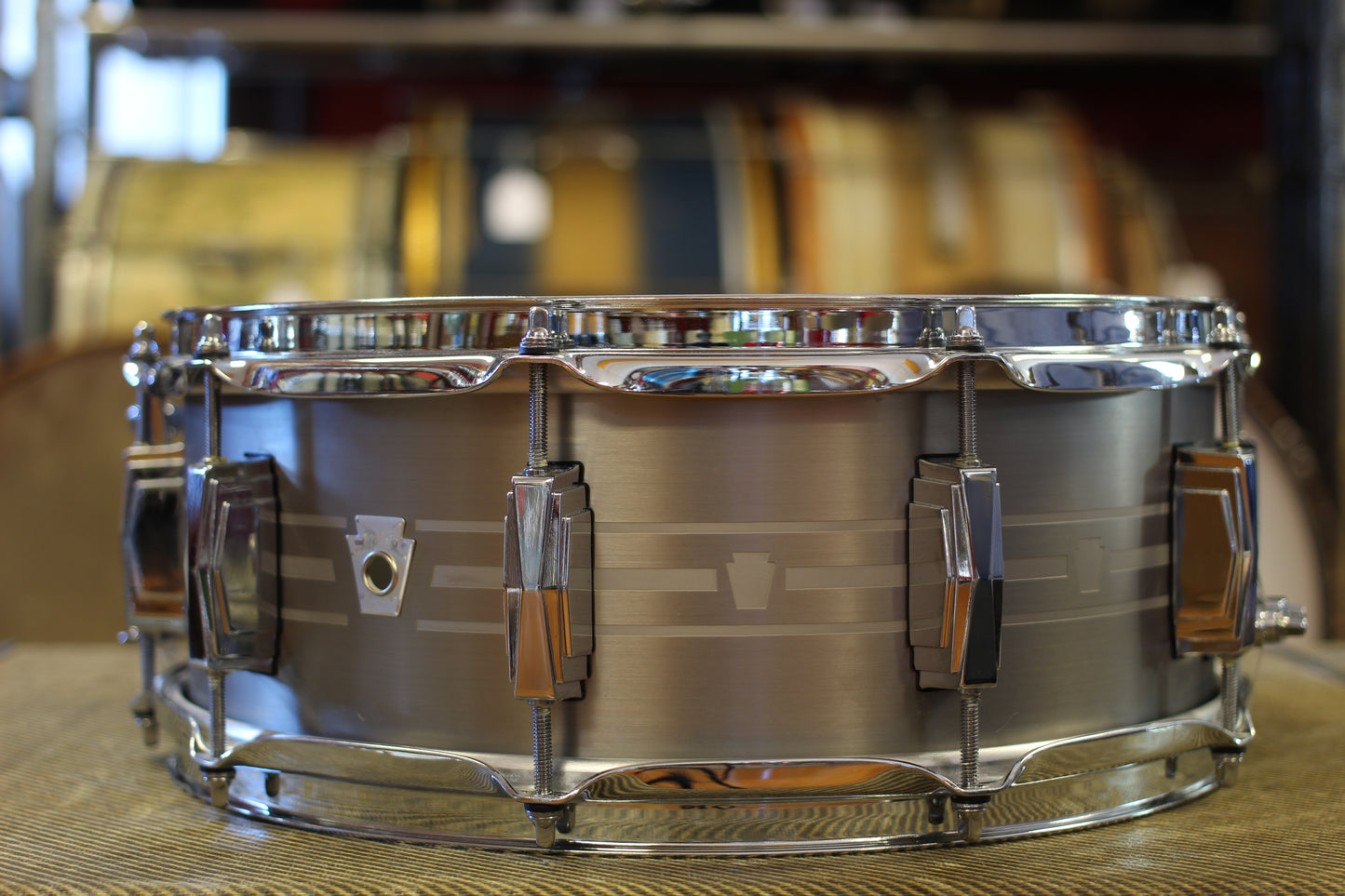 Ludwig Heirloom Series 5.5"x14" Stainless Steel Snare Drum