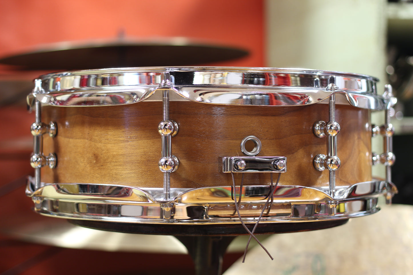 Standard Drum Company 4"x12" Snare Drum in Walnut Gloss