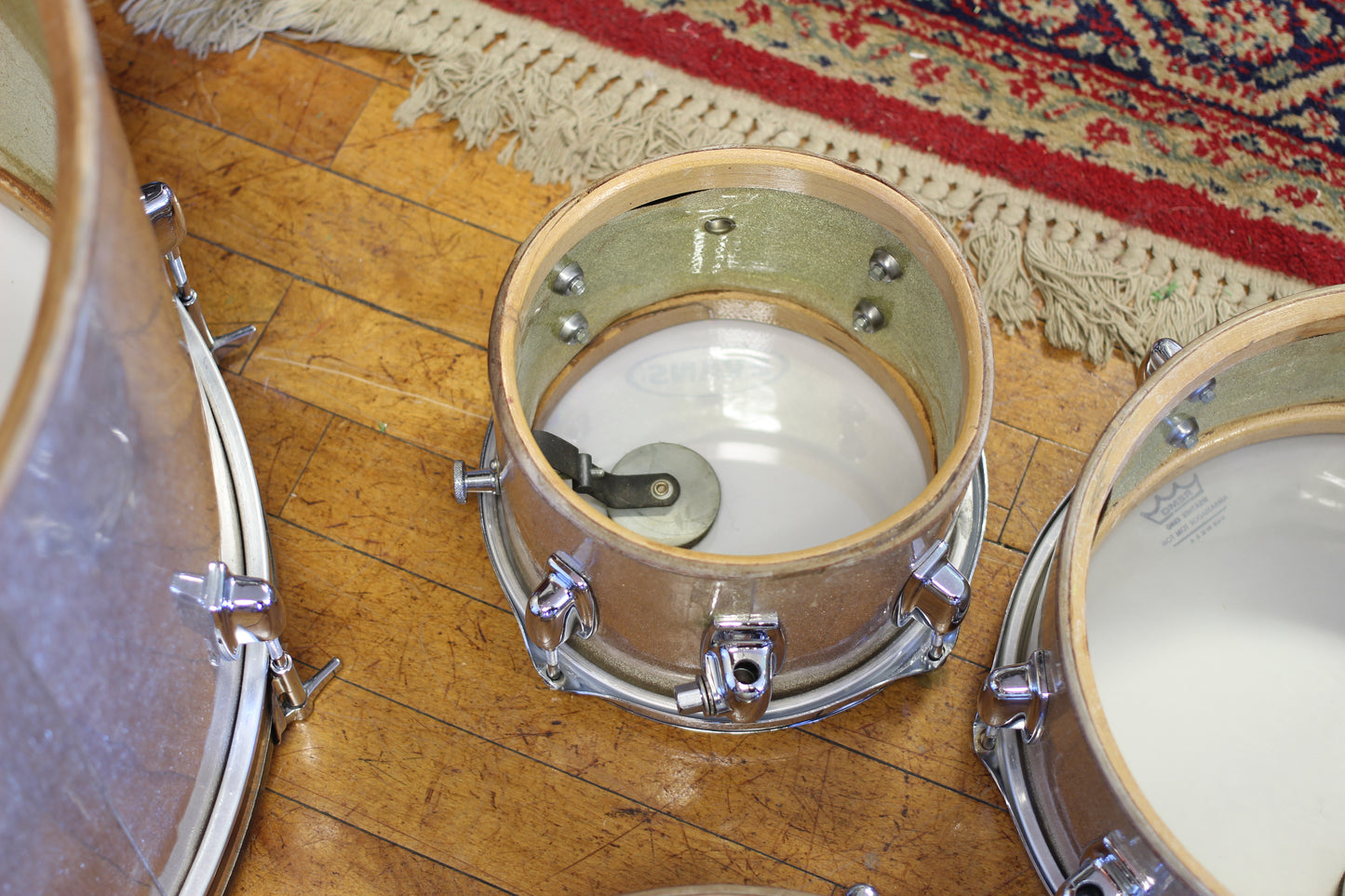 1970's Ludwig Standard 'Single Six' in Silver Mist