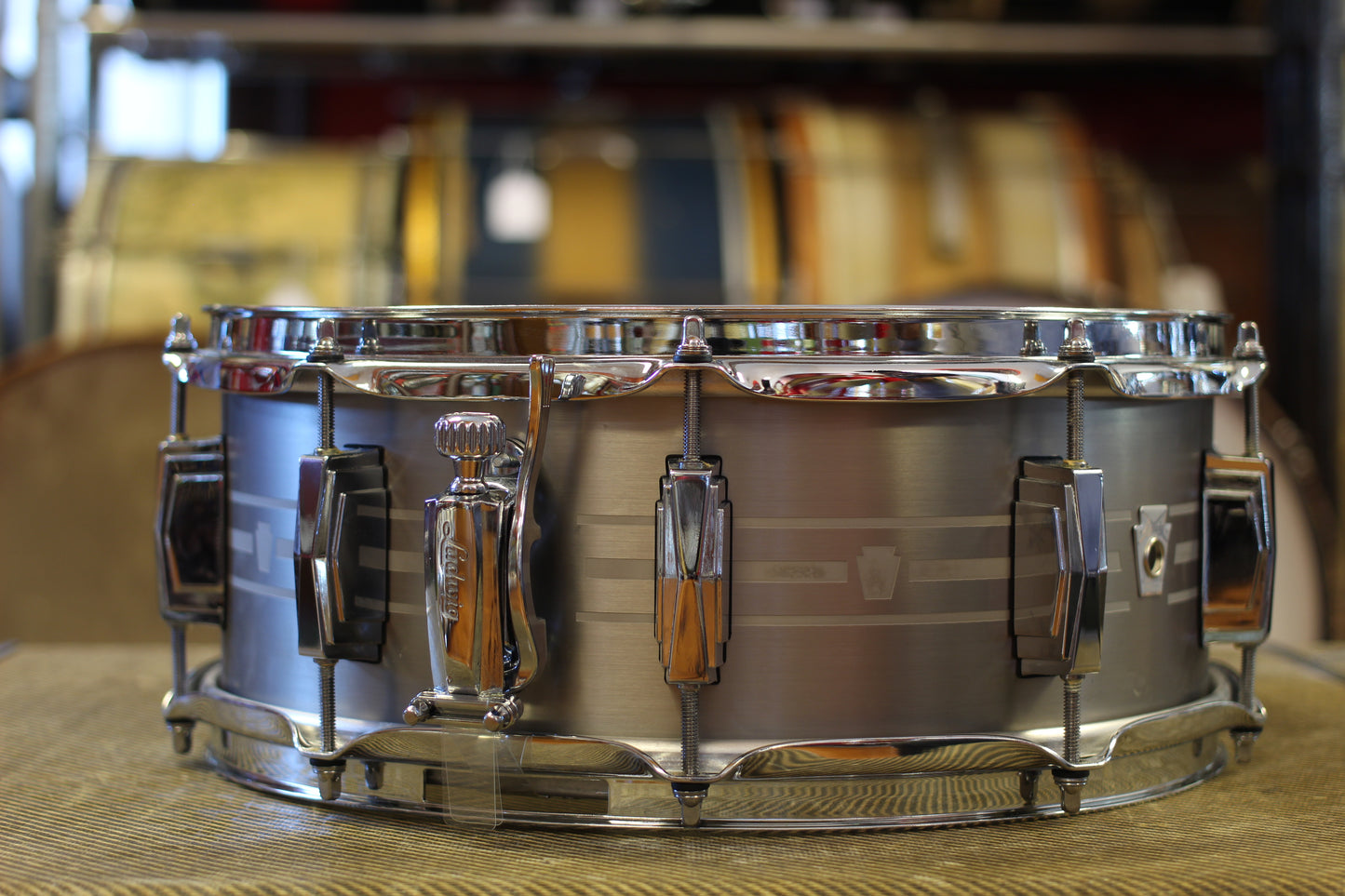 Ludwig Heirloom Series 5.5"x14" Stainless Steel Snare Drum