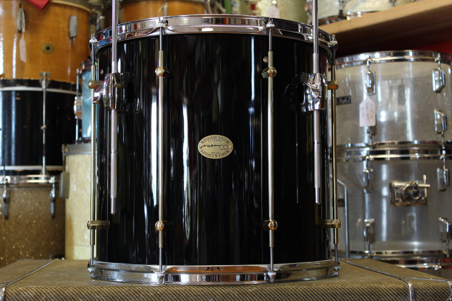 Noble & Cooley CD Maple in Piano Black Gloss 14x22 15x16 9x13