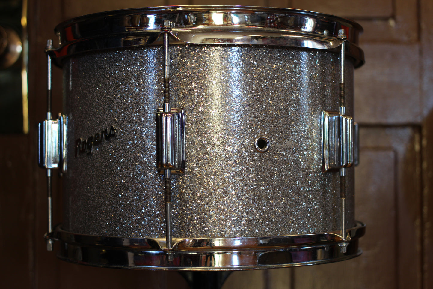 1960's Rogers Tower in Sparkling Silver Pearl 14x20 & 8x12