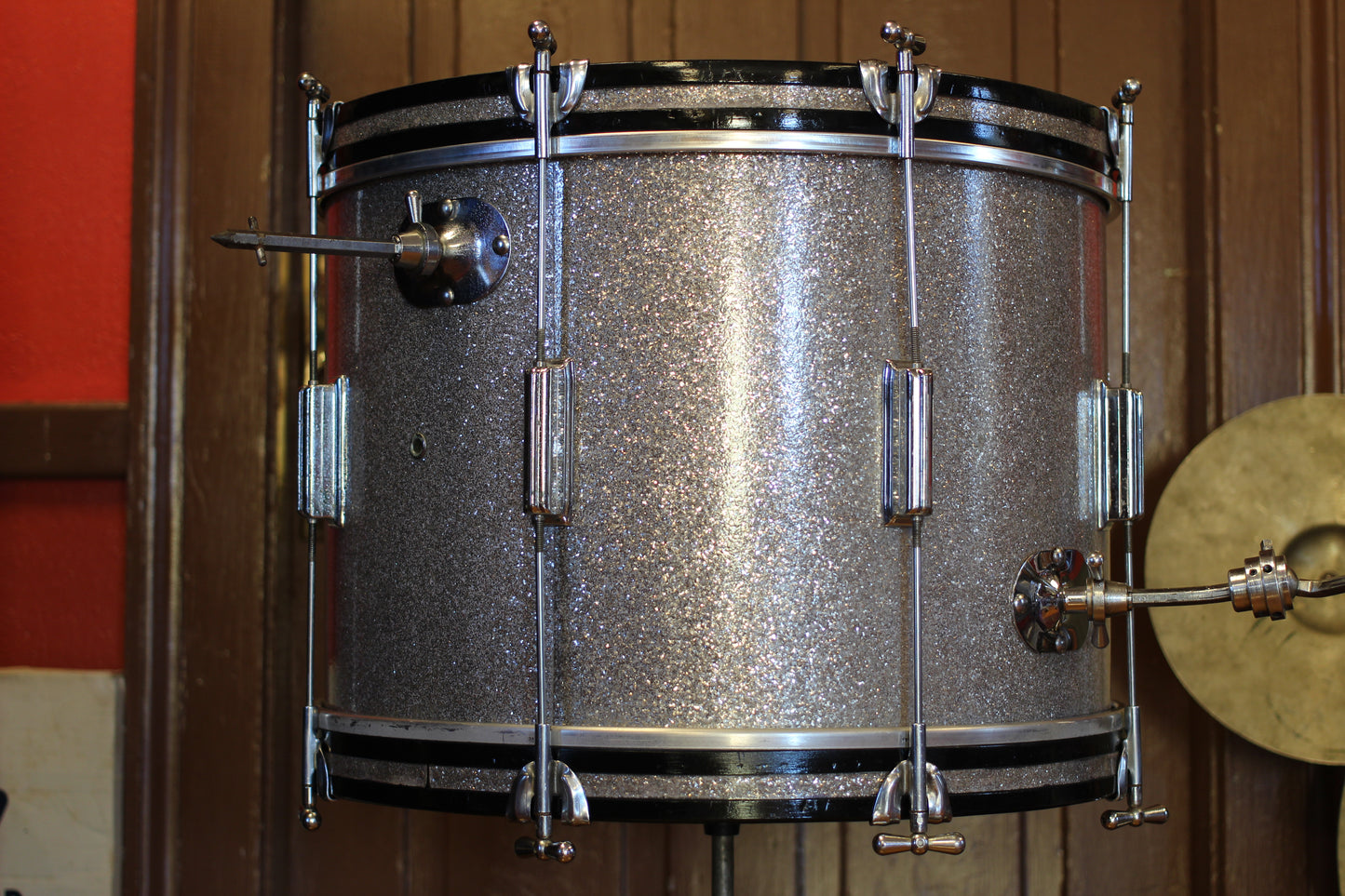1960's Rogers Tower in Sparkling Silver Pearl 14x20 & 8x12