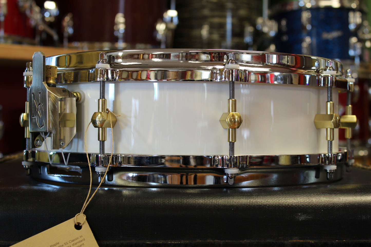Noble & Cooley 3.875x14 Solid Shell Maple in White High Gloss
