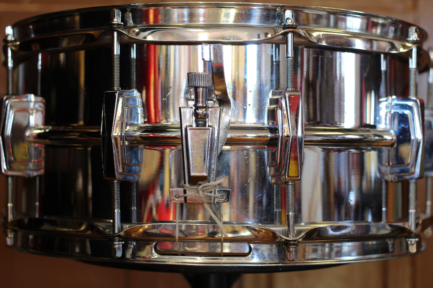 1970's Ludwig LM402 Supraphonic 6.5"x14" Serial # 1671525