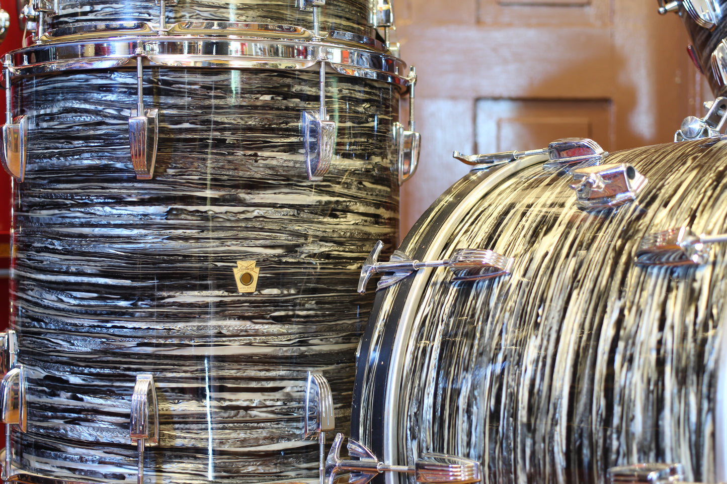 1964 Ludwig Super Classic in Oyster Black Pearl 14x22 16x16 9x13 5.5x14