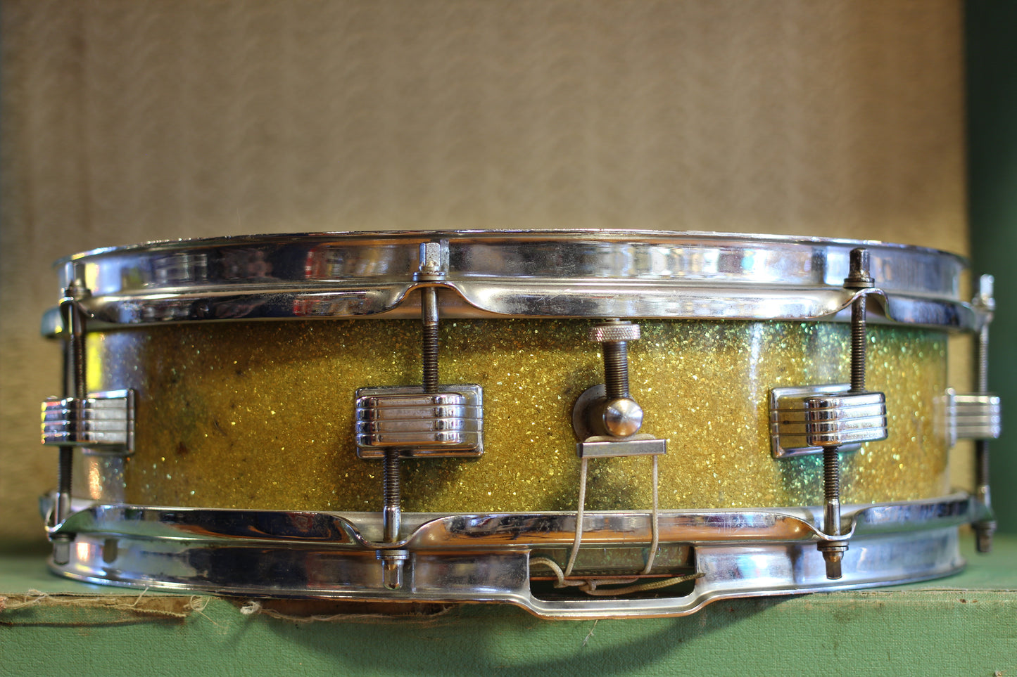 1950's WFL 4"x14" Compacto Snare Drum in Sparkling Green Pearl