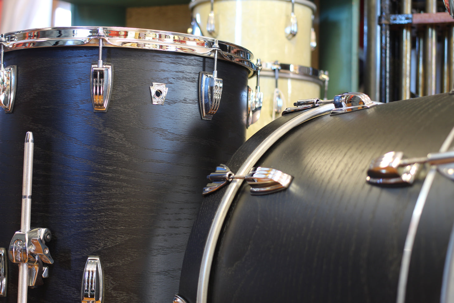 Ludwig Classic Oak Drum Kit in 'Night Oak' 14x22 16x16 9x13