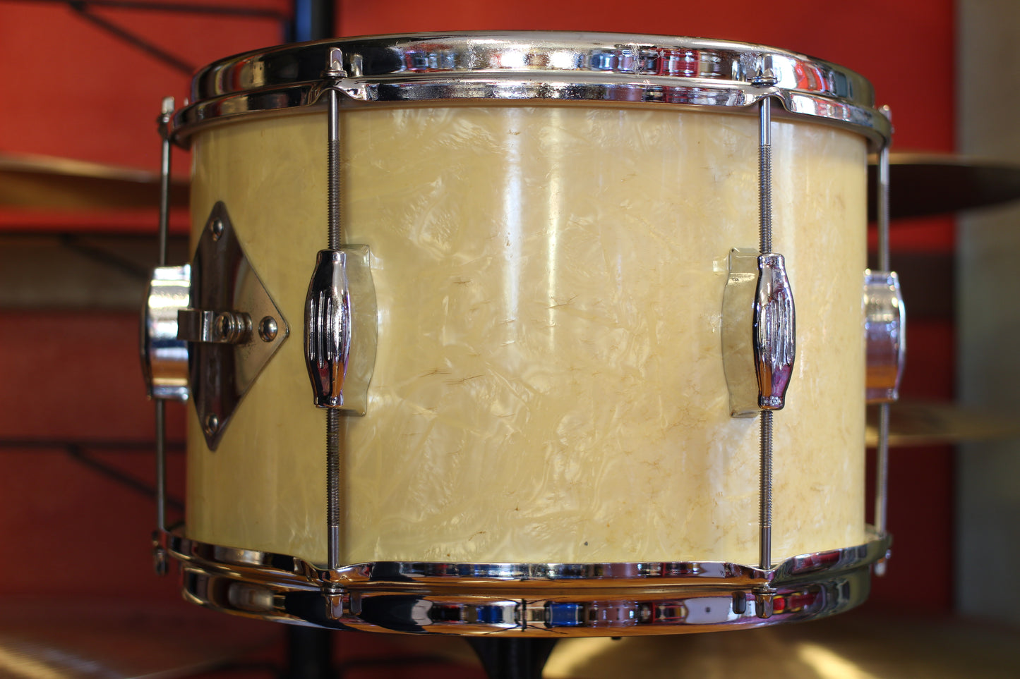 1960's Camco 8"x12" Tuxedo Tom Tom in White Marine Pearl
