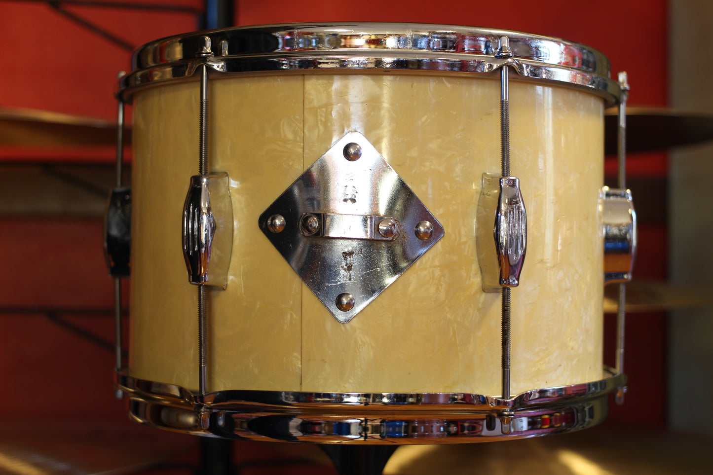 1960's Camco 8"x12" Tuxedo Tom Tom in White Marine Pearl