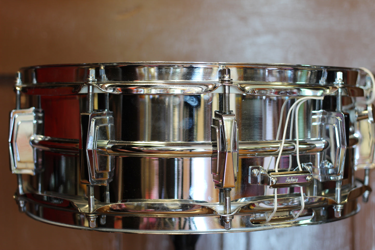1970 Ludwig 'Cut Badge' LM400 Supraphonic 5"x14"