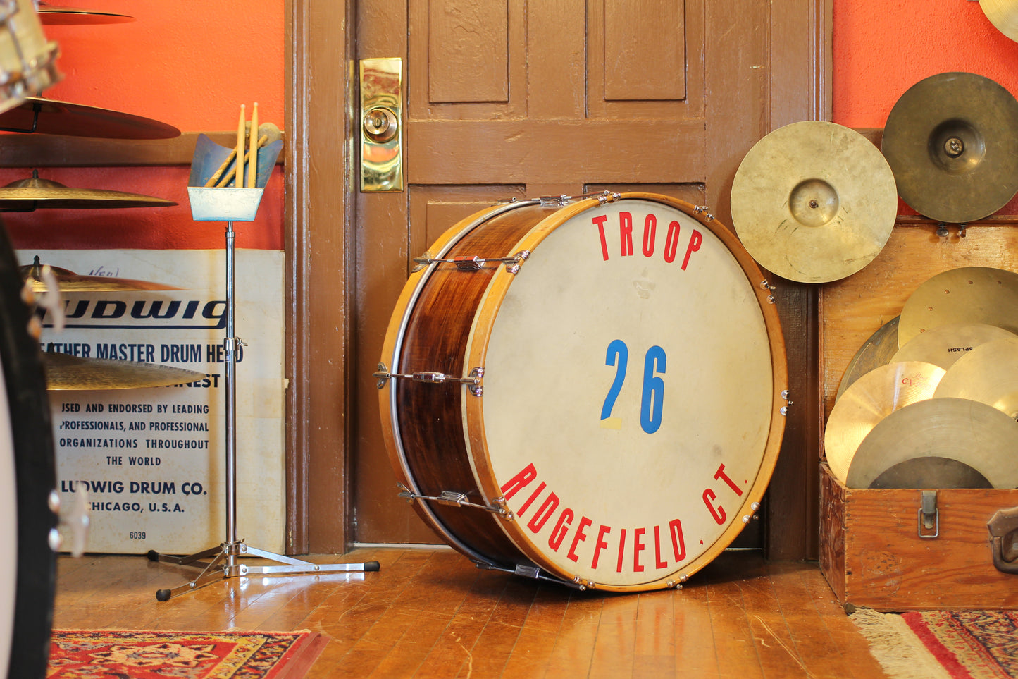 1960's Leedy 'Scotch Type' Bass Drum in Mahogany 10"x26"