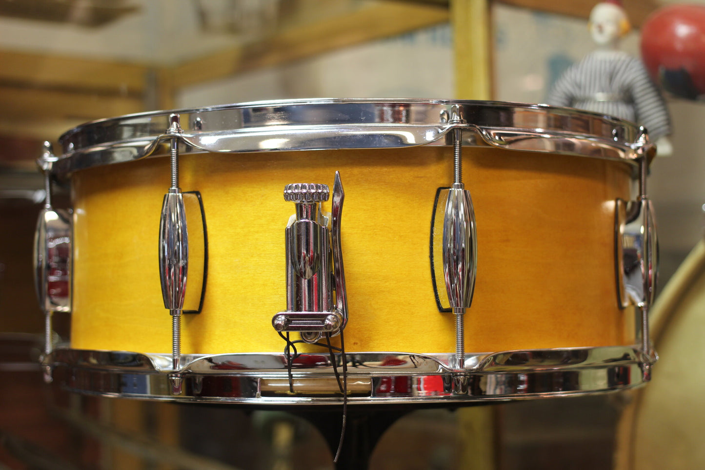 Standard Drum Company 6x15 Maple 5&5 Snare Drum in Summer Wheat