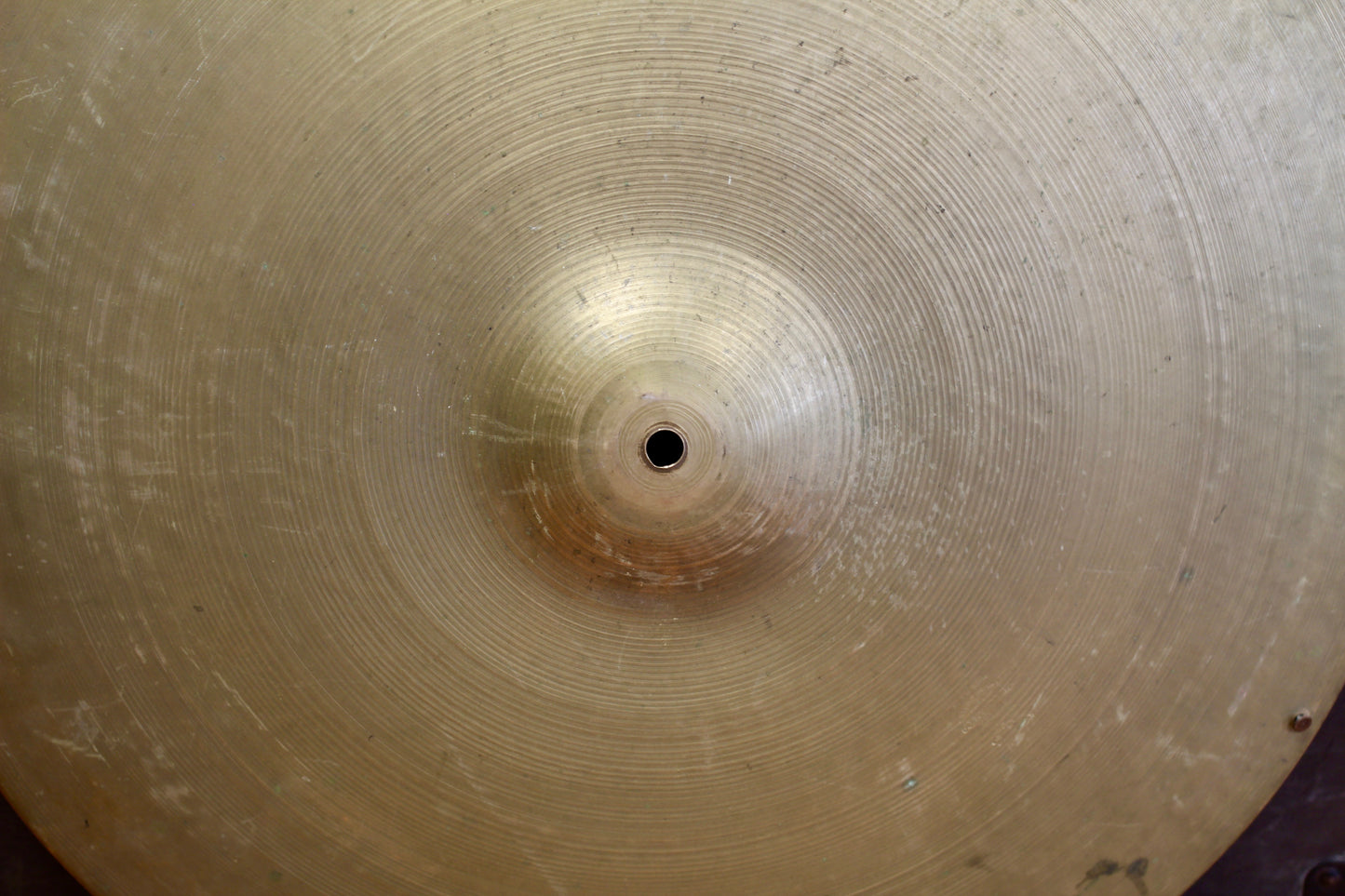 1950s A Zildjian Trans Stamp 20" Ride Cymbal 2322g